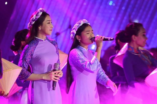 Dam Vinh Hung chia se bi kip lay vo cho thi sinh hinh anh 9