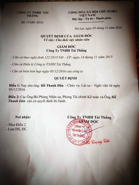 Tài xế Hồ Thanh Dân đã bị buộc thôi việc.