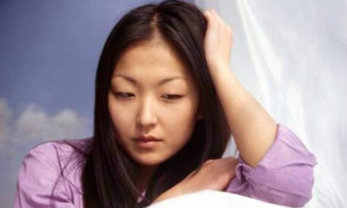 Tôi đã quá vội khi cưới người chồng luôn nghĩ tới tình cũ
