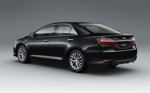 toyota-camry-moi-gia-tu-1-1-ty-tai-viet-nam-page-2-1