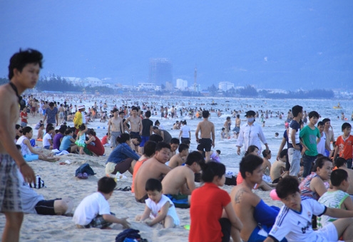 da-nang-se-xa-hoi-hoa-loi-xuong-bien
