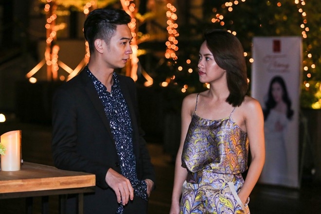 Mr. Dam mang hoa den chuc mung Sao mai Thu Hang hinh anh 5