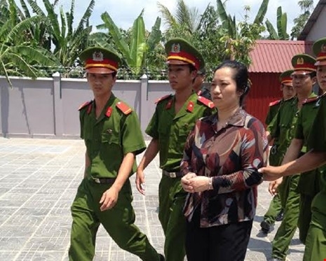 Vo nguyen bi thu xa giet nguoi, dot xac thoat an tu? hinh anh 1