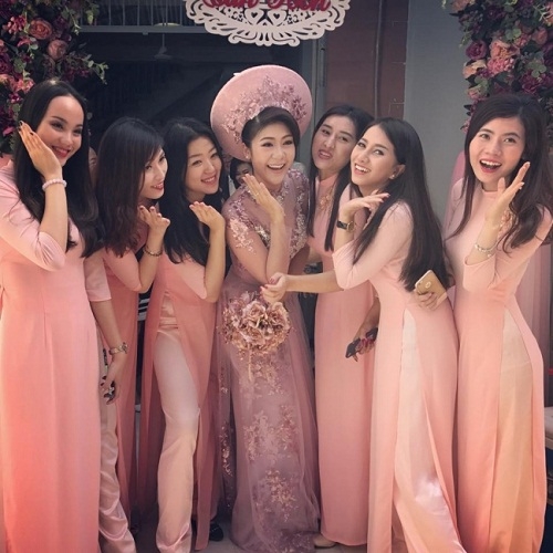 bieu hien la cua truong the vinh khi ban gai cu bat ngo len xe hoa hinh anh 6