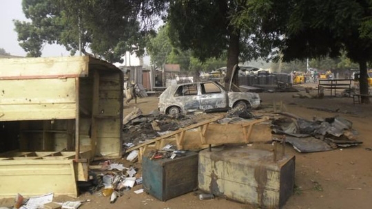  Vụ đánh bom kép của 2 nữ sinh tại một khu chợ ở Nigeria khiến 56 người thiệt mạng. Ảnh: Africa.tvcnews 