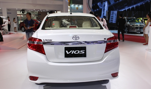 toyota-vios-moi-them-khoang-cach-voi-doi-thu-tai-viet-nam-2