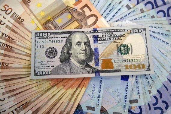 Tỷ giá ngoại tệ ngày 10/12: USD lại bật tăng giá