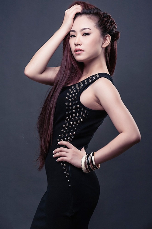 3-nu-ca-si-tung-biet-tam-khoi-showbiz-vi-tram-cam