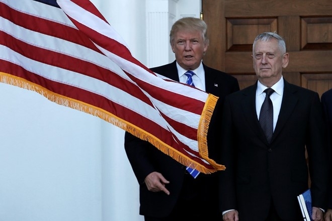 My ra sao khi Trump chon nhieu tuong linh vao chinh phu hinh anh 1