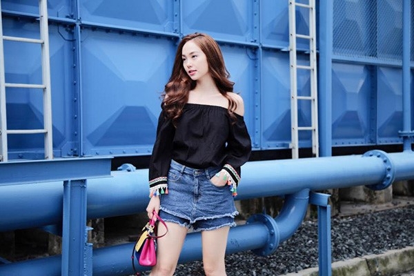 Nhung sao Viet dien mot thu dong dep nhat tuan qua hinh anh 2