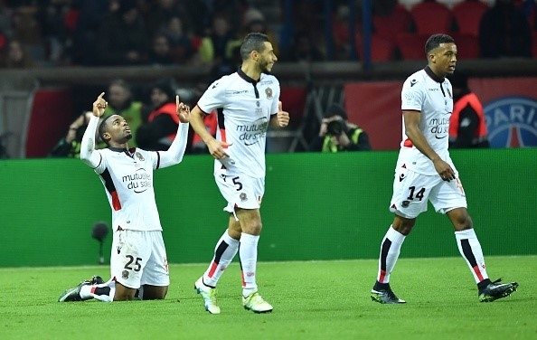 Doi cua Balotelli tro lai ngoi dau Ligue 1 sau tran hoa PSG hinh anh 2