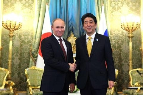 Ong Putin sang Tokyo: Qua dang khien Nhat bap benh giua Nga-My