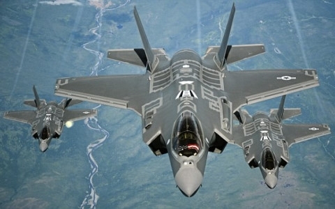 che f35 dat do trump tuyen chien voi nen cong nghiep quoc phong my hinh 1