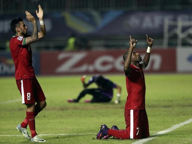 Boaz Salossa (phải) và Lilipaly là những mũi nhọn được kỳ vọng nhiều nhất bên phía Indonesia