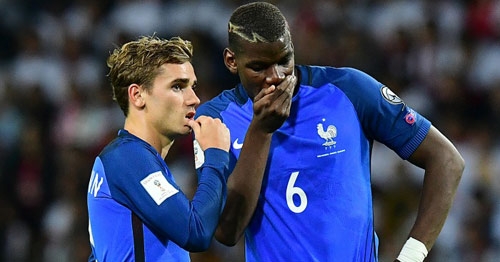 MU xây siêu hàng công: Sau Griezmann, săn cả Cavani - 1