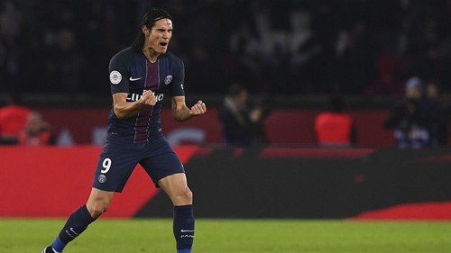 MU xây siêu hàng công: Sau Griezmann, săn cả Cavani - 2