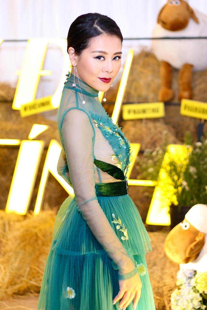 Nam Thu: 'Toi khong dua hoi Hoai Linh de noi tieng' hinh anh 3