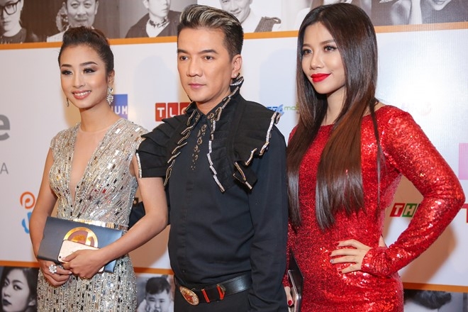 Dam Vinh Hung buon ba xuat hien sau khi cong khai me no nan hinh anh 2