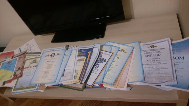  9X gốc Việt gặt hái nhiều giải thưởng cao cấp thành phố, quốc gia ở các môn Khoa học Tự nhiên, đặc biệt là Toán, Vật lý. 
