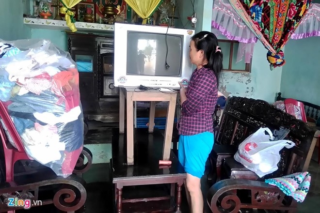 Thuy dien dong loat xa lu, nhieu noi o Quang Nam ngap sau hinh anh 6