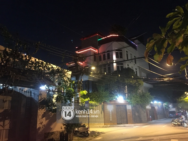 Hàng xóm Đàm Vĩnh Hưng cho biết: Lâu lắm rồi không thấy mẹ Hưng dạo ngang qua đây - Ảnh 1.