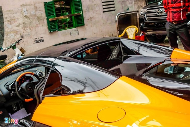 McLaren cu cua Minh Nhua thay ao moi de tim chu hinh anh 3