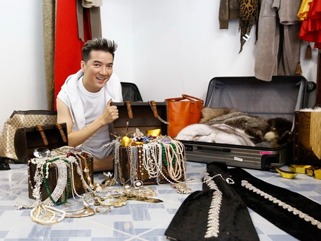 Mr. Đàm mr. dam