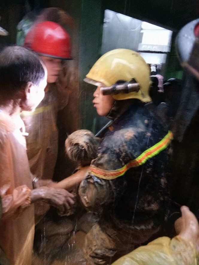 Mưa lớn gây sạt lở núi Bà Hỏa, một bé trai tử vong 