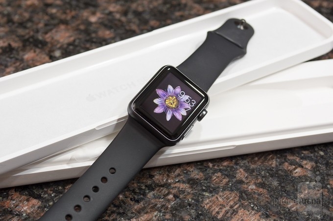 Nhiều Apple Watch bị biến thành cục gạch sau khi nâng cấp phần mềm. Ảnh: PhoneArena.