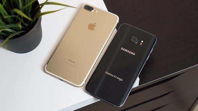 Nguoi Viet thich mua smartphone ‘cao cap cua cao cap' hinh anh 1