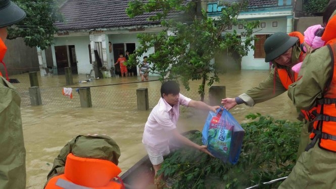 Phó thủ tướng yêu cầu khẩn cấp cứu trợ dân vùng lũ Bình Định 