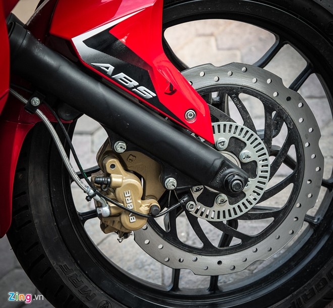 Doi thu cua KTM RC200 gia hon 80 trieu tai Ha Noi hinh anh 5