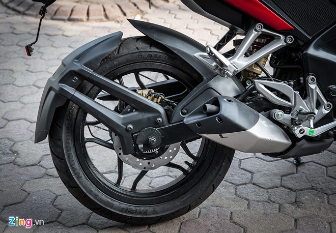 Doi thu cua KTM RC200 gia hon 80 trieu tai Ha Noi hinh anh 6