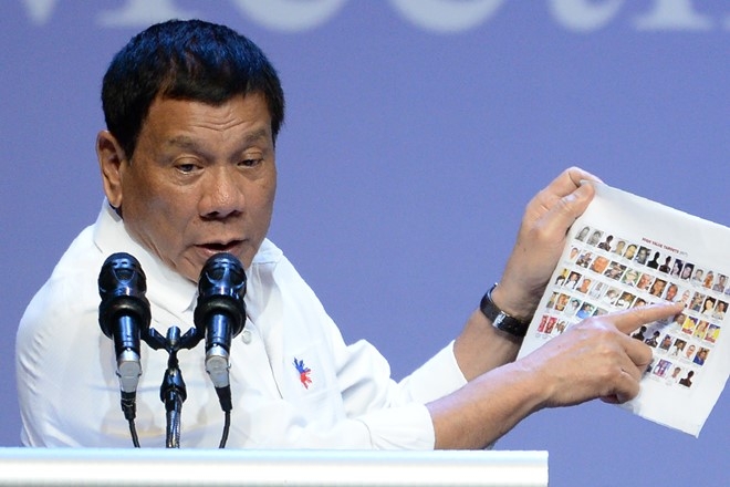 Tong thong Duterte: Toi tung giet nguoi de cuu nguoi hinh anh 1