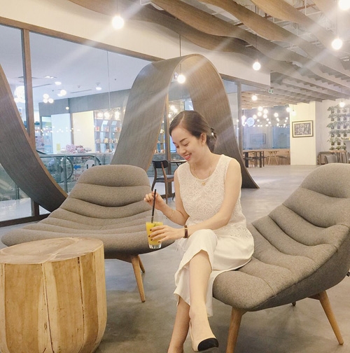 3 my nhan khong can co chong van dep xuat sac sau sinh trong nam qua - 5