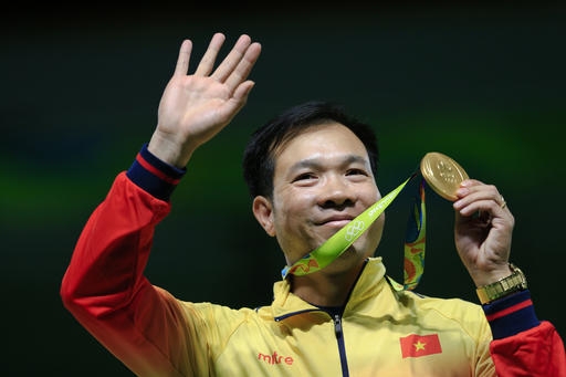  Hoàng Xuân Vinh giành tấm HCV Olympic lịch sử 