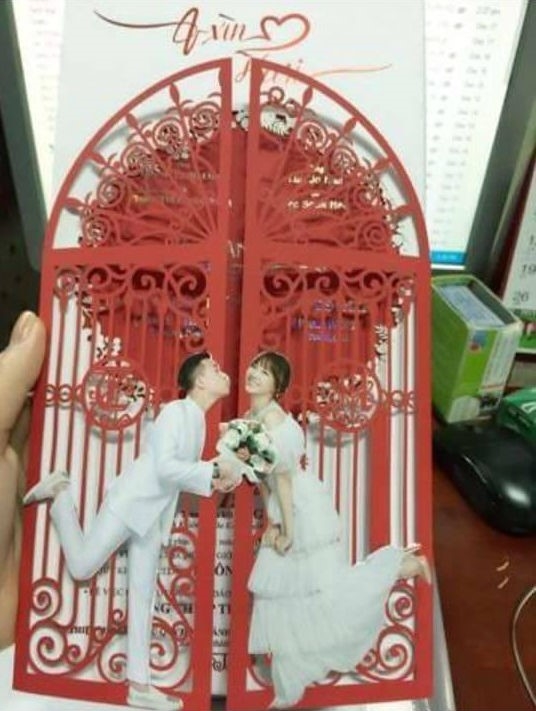 Thiep cuoi khac la cua Tran Thanh va Hari Won hinh anh 2
