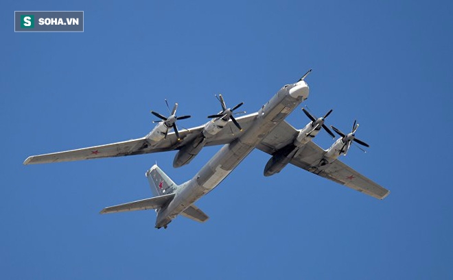 Tu-95 và đòn tấn công sấm sét: Con Gấu Nga vẫn khiến NATO kinh hãi - Ảnh 1.