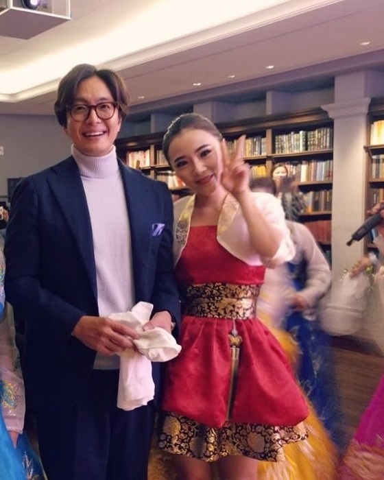Bà xã Bae Yong Joon lần đầu lên tiếng sau khi sinh quý từ đầu lòng  - Ảnh 3.