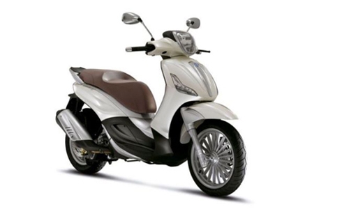 bo-ba-xe-ga-honda-sh-duoc-ua-chuong-nhat-italy-2016-4