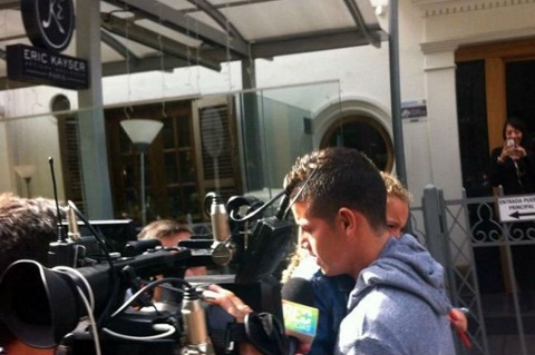 James Rodriguez tien them mot buoc toi Chelsea hinh anh goc