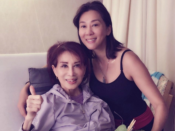 nhung-hinh-anh-tinh-cam-cua-me-con-ky-duyen-7