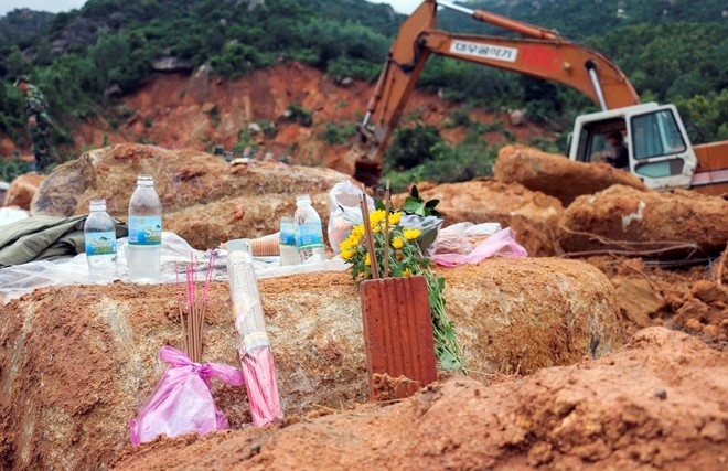 Vu sat lo o Nha Trang: Chang con gi nua, mat het roi hinh anh 7
