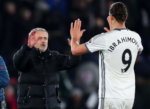 Mourinho: 'Ibrahimovic sẽ kết thúc sự nghiệp ở M.U'  - ảnh 2