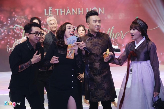 Tran Thanh, Hari nhay sung cung Hoai Linh va dan sao Viet hinh anh 13