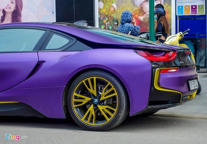 BMW i8 do mau tim tai Sai Gon hinh anh 7