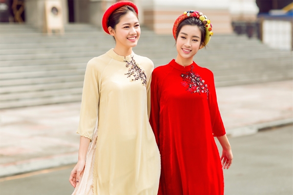do-my-linh-thanh-tu-dien-ao-dai-sac-mau-xuong-pho-2
