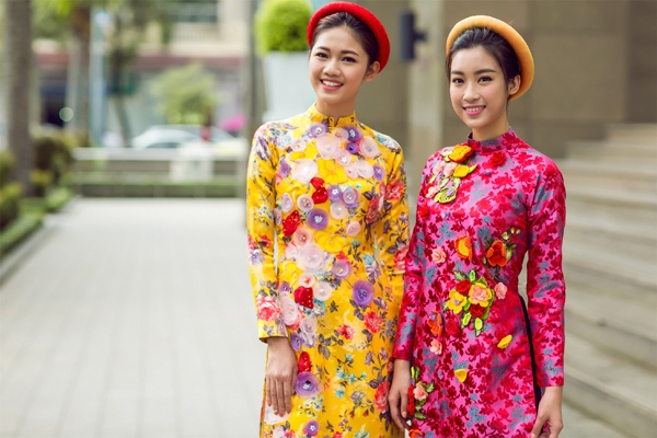 do-my-linh-thanh-tu-dien-ao-dai-sac-mau-xuong-pho-7