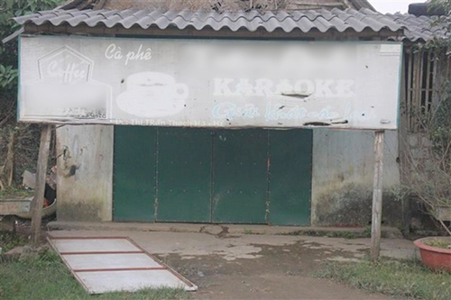 ban-dam-gia-200000-dong-tai-quan-ca-phe-1