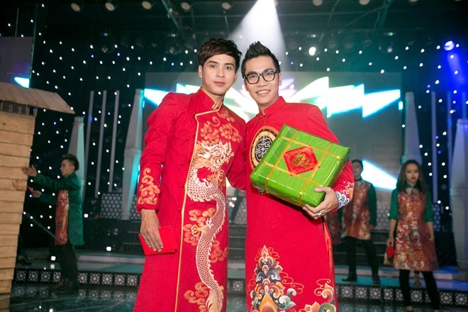 Bao Anh cham soc Ho Quang Hieu trong hau truong hinh anh 5